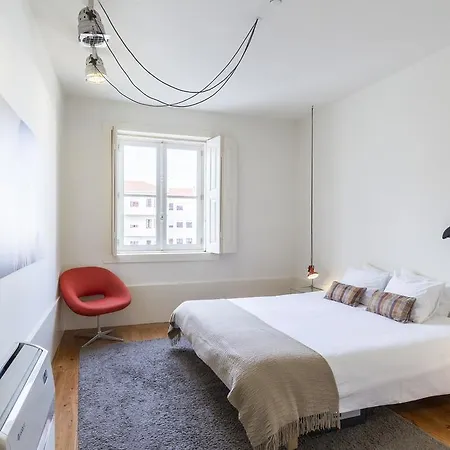 Oporto City Flats - The White Box House-2